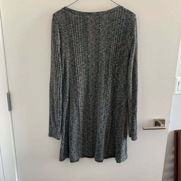 Sweater dress - Picture 2 of 3